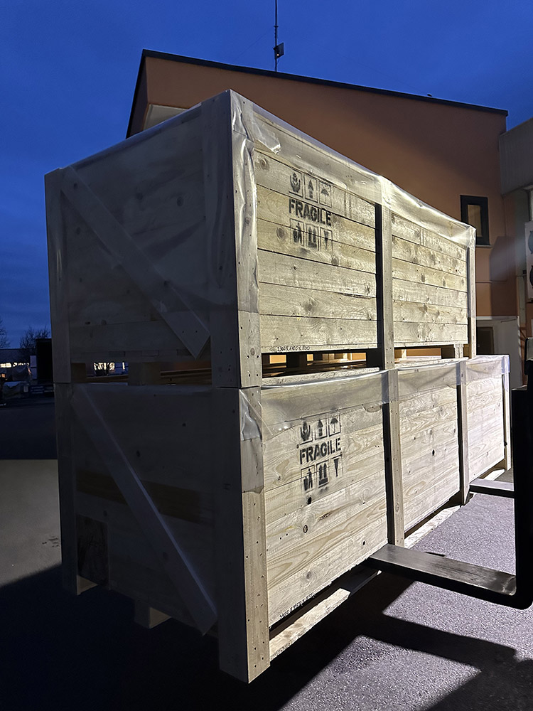 Nuvola packed in its custom-built wooden crate