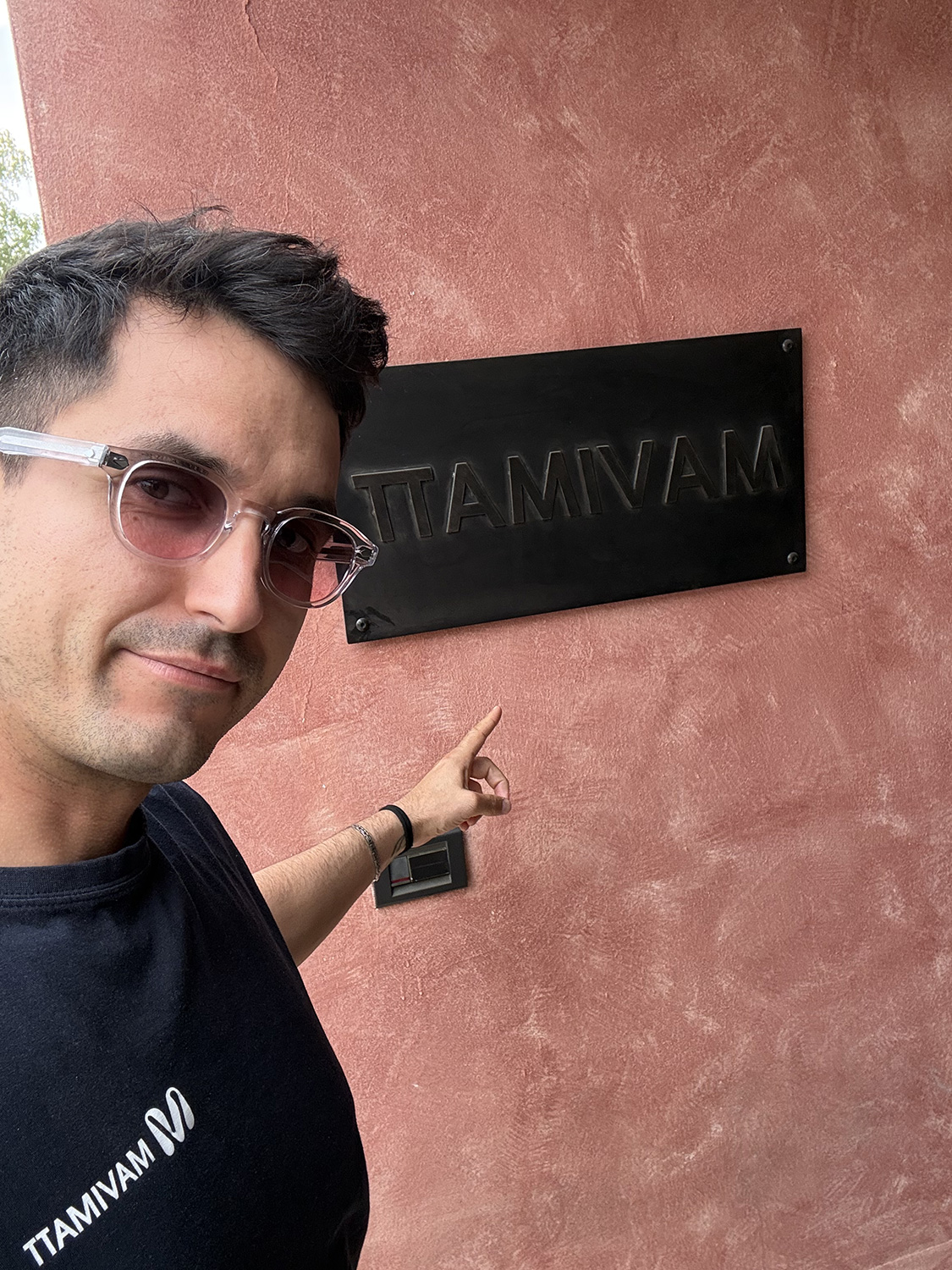 Along the Mavimatt journey — Mattia Travaini with clients and collectors
