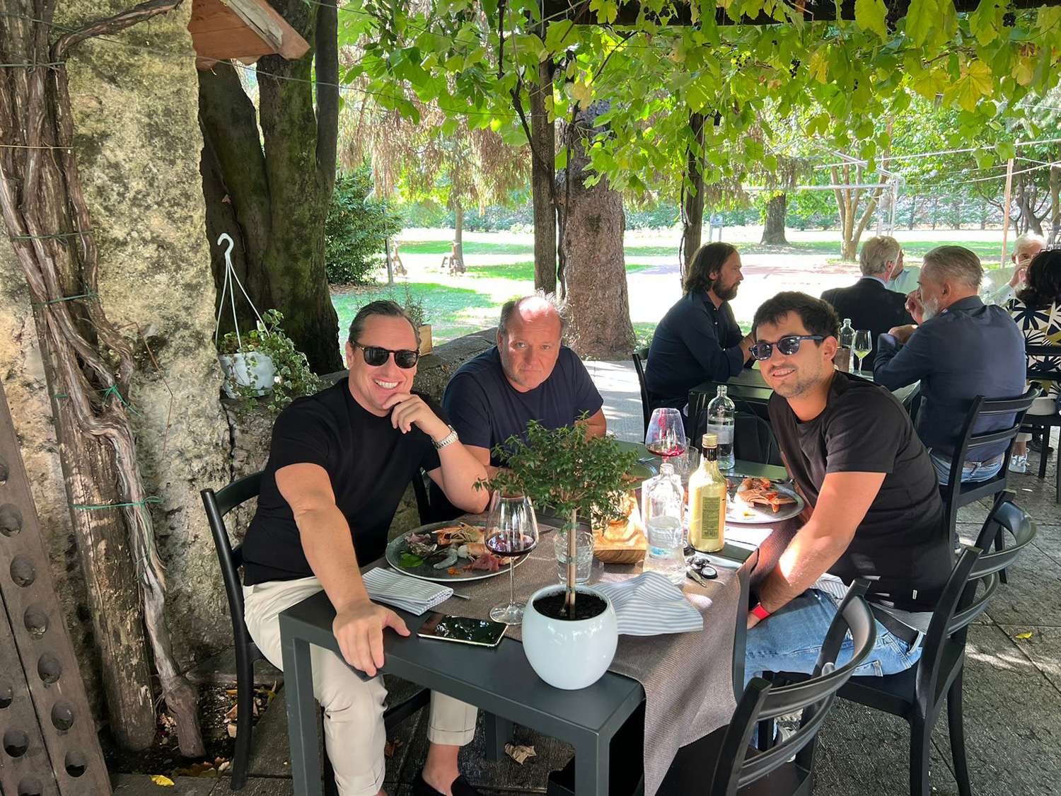 Along the Mavimatt journey — Mattia Travaini with clients and collectors