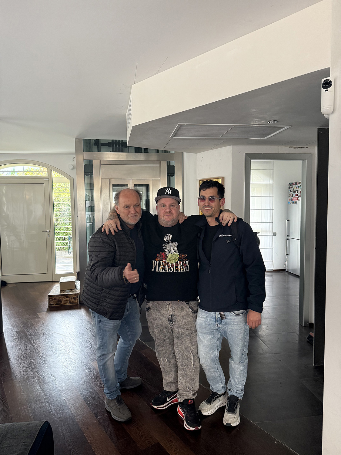 Along the Mavimatt journey — Mattia Travaini with clients and collectors